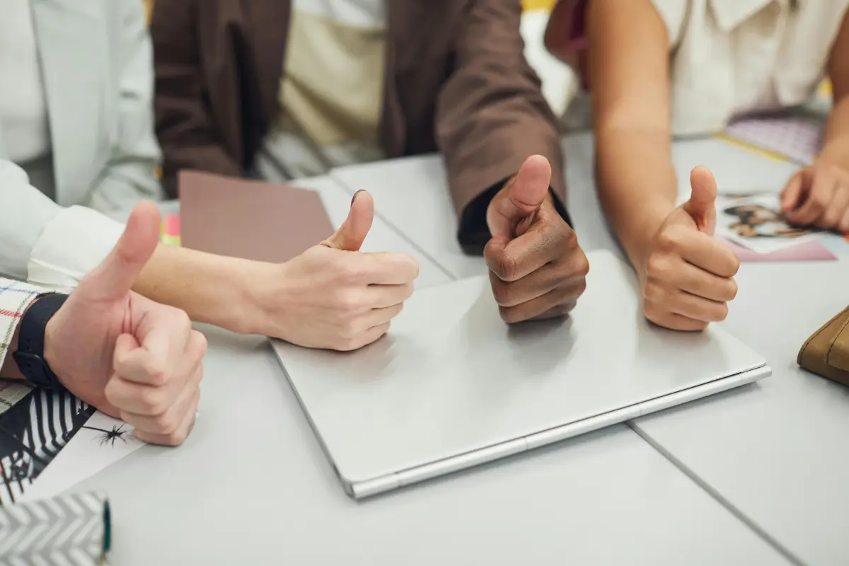 Instructor teaching Clinical SAS Training in Hyderabad